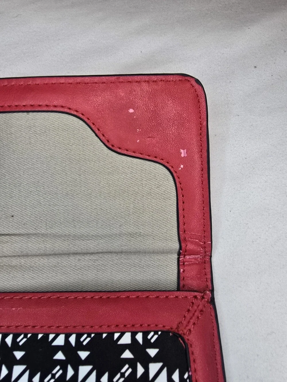 The Limited compact fold